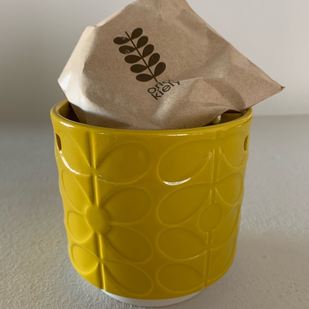 Orla Kiely New Small ceramic Debossed Hanging Plant Pot, Yellow